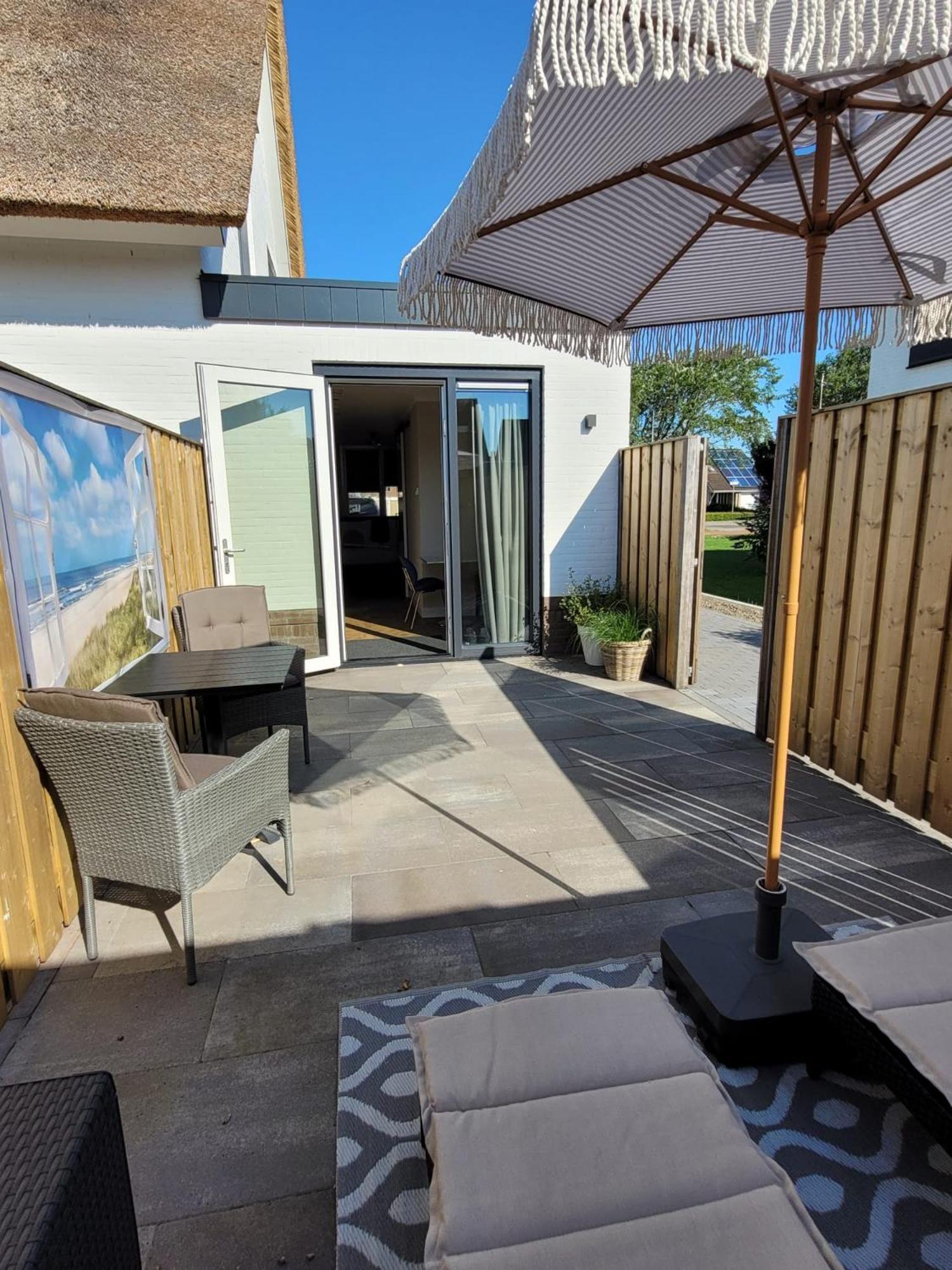 Luxe Kamer Langendam 48 Met Prive Terras Zoutelande Esterno foto