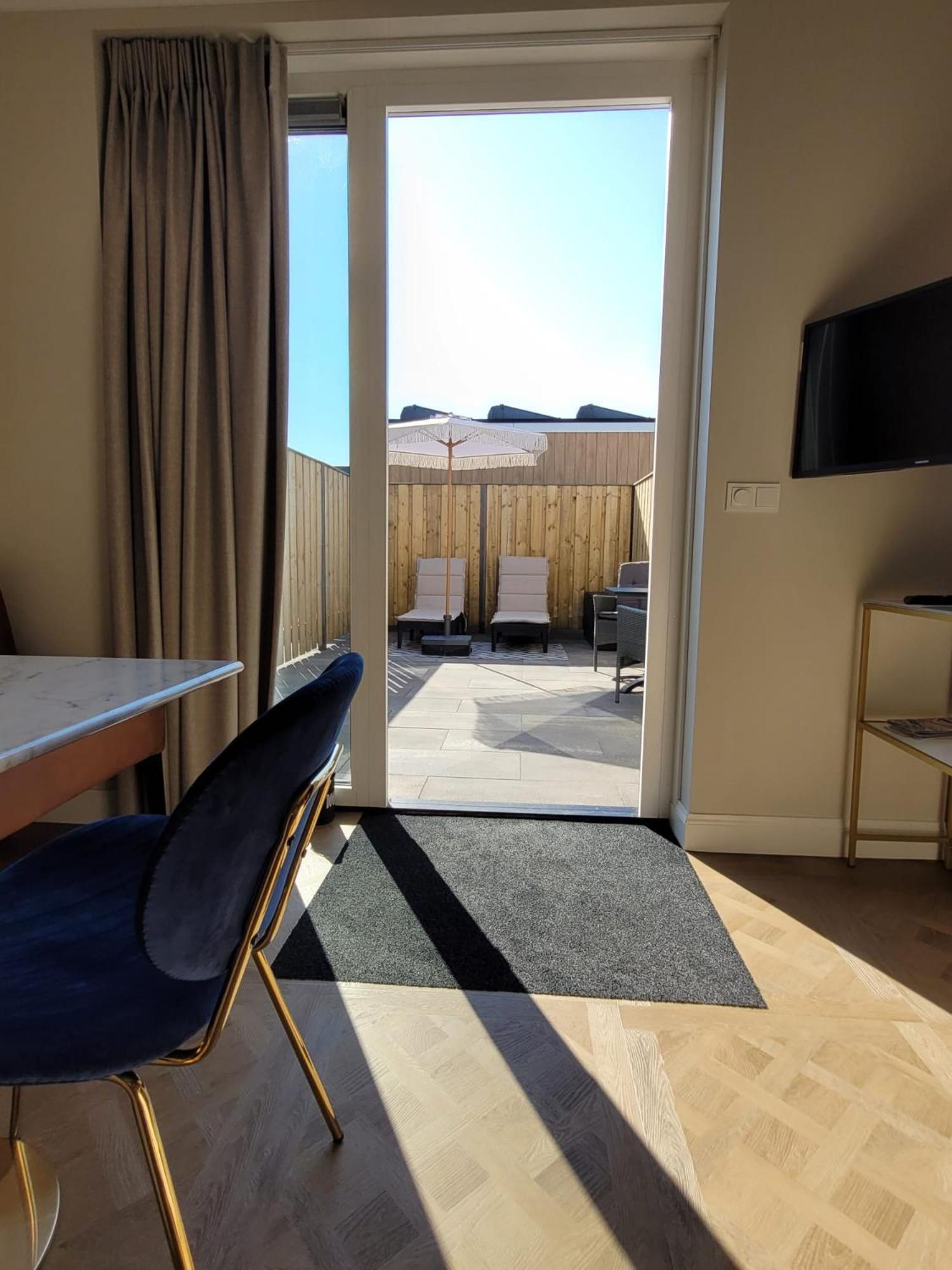 Luxe Kamer Langendam 48 Met Prive Terras Zoutelande Esterno foto